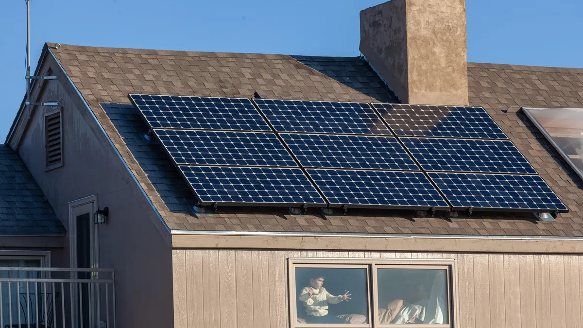 You are currently viewing Start Saving Money with Solar Panels on Your Roof